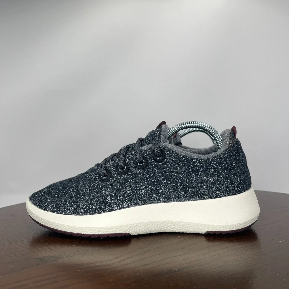 Allbirds‎ Wool Runners Mizzle Shoes Women's 7 Gray Comfort Low Sneakers 1019 NV1